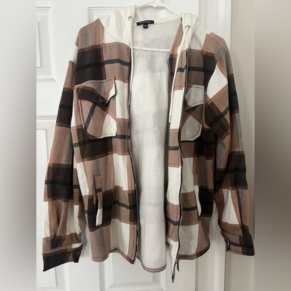 Boohoo Plaid Jacket in Brown and Cream